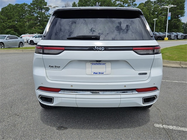 2023 Jeep Grand Cherokee Overland photo 11