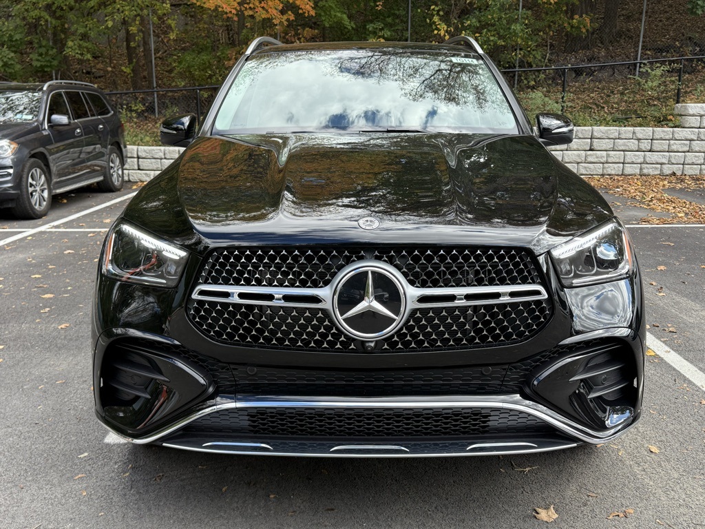 2026 Mercedes Benz GLE 450 4MATIC photo 2