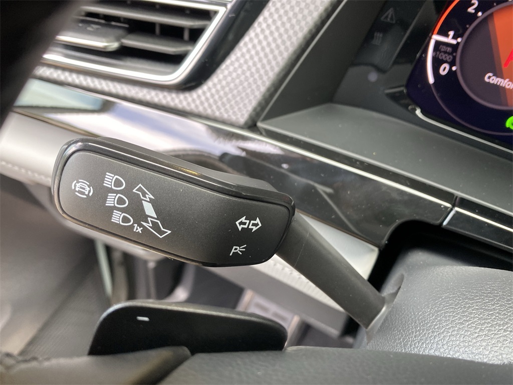 2025 Volkswagen Atlas Peak Edition SE photo 20