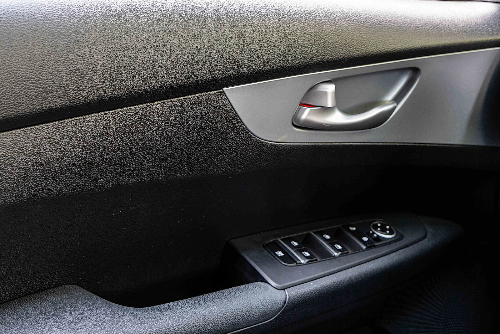 2023 Kia Forte LXS photo 15