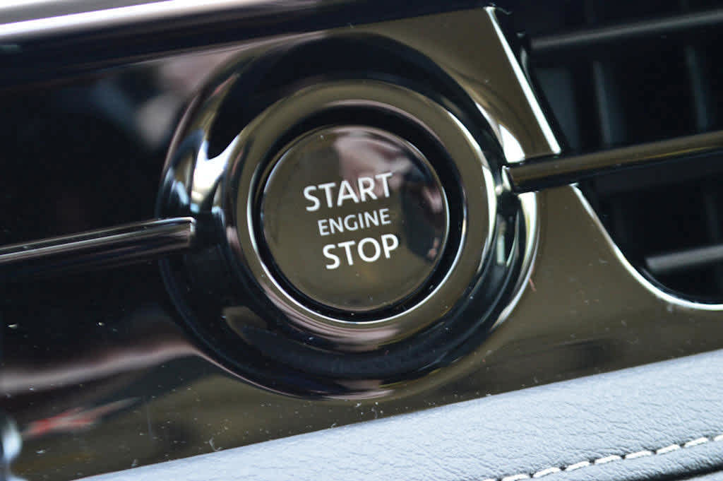 New 2025 Dynamic Metal INFINITI SENSORY image 15