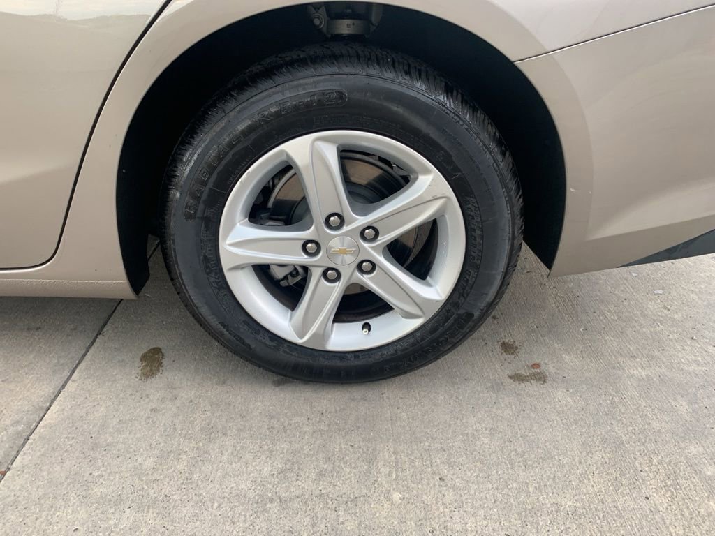 2023 Chevrolet Malibu 1LT photo 19