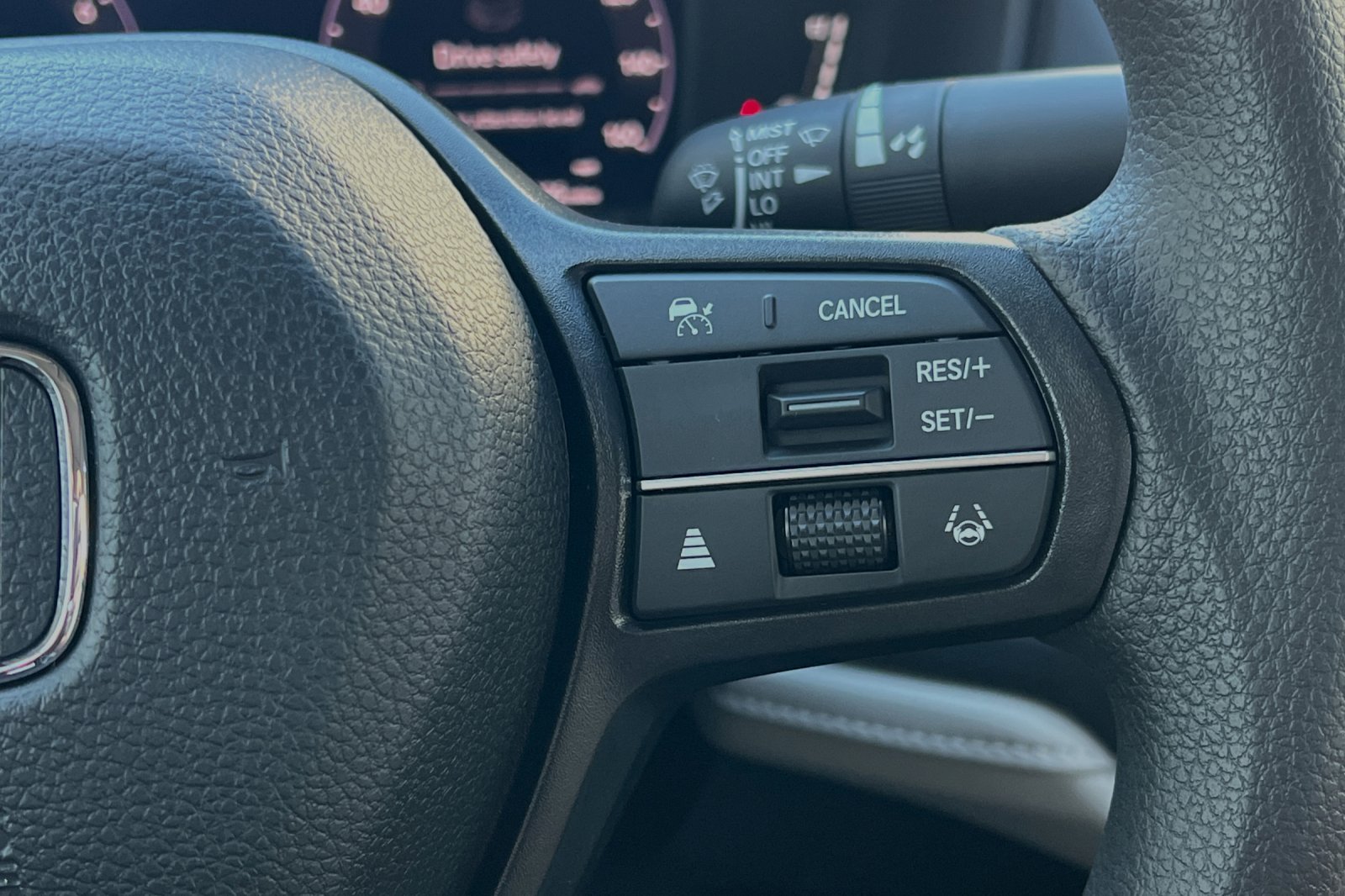 2025 Honda Accord SE photo 24