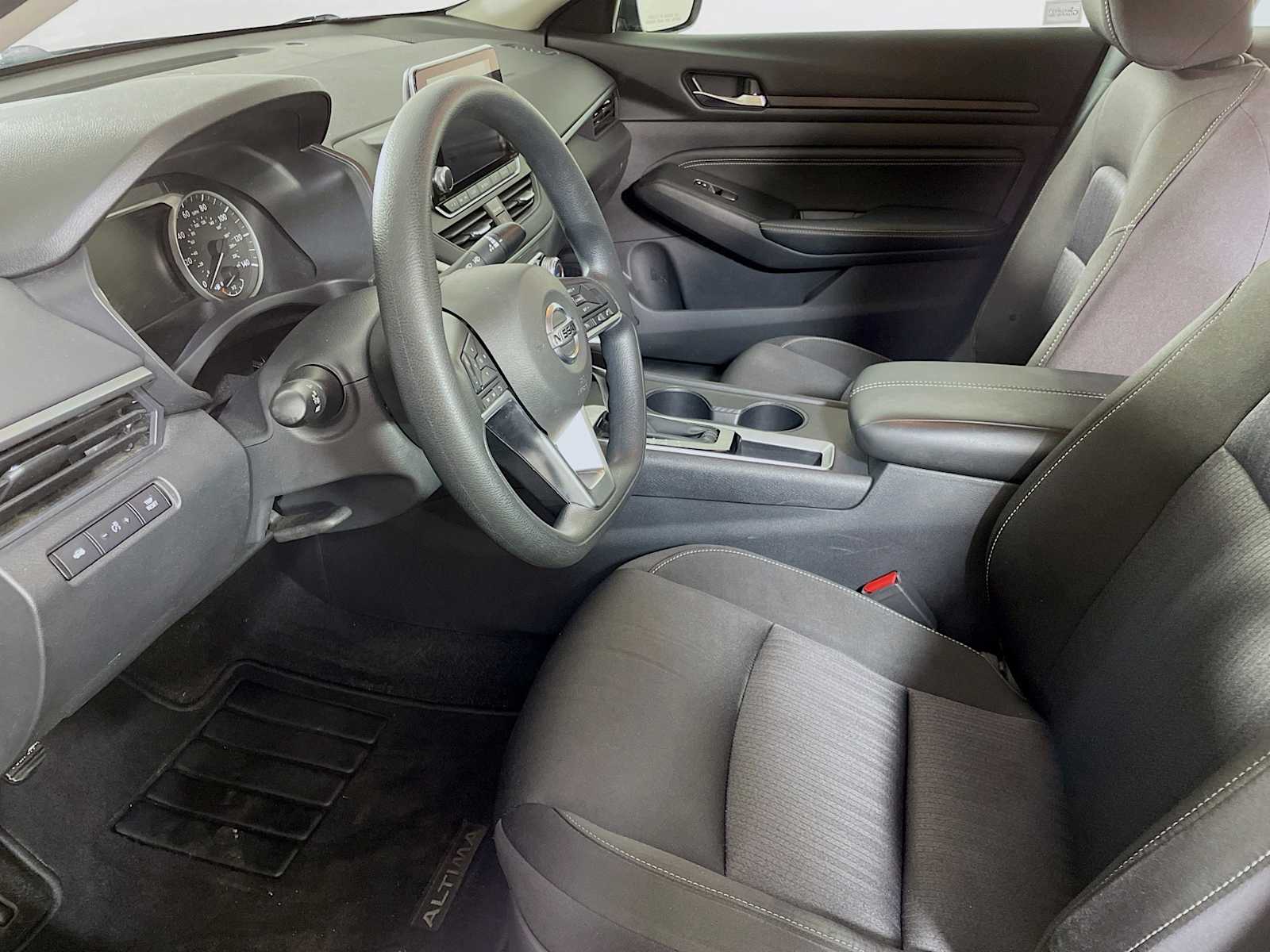2019 Nissan Altima 2.5 S photo 7