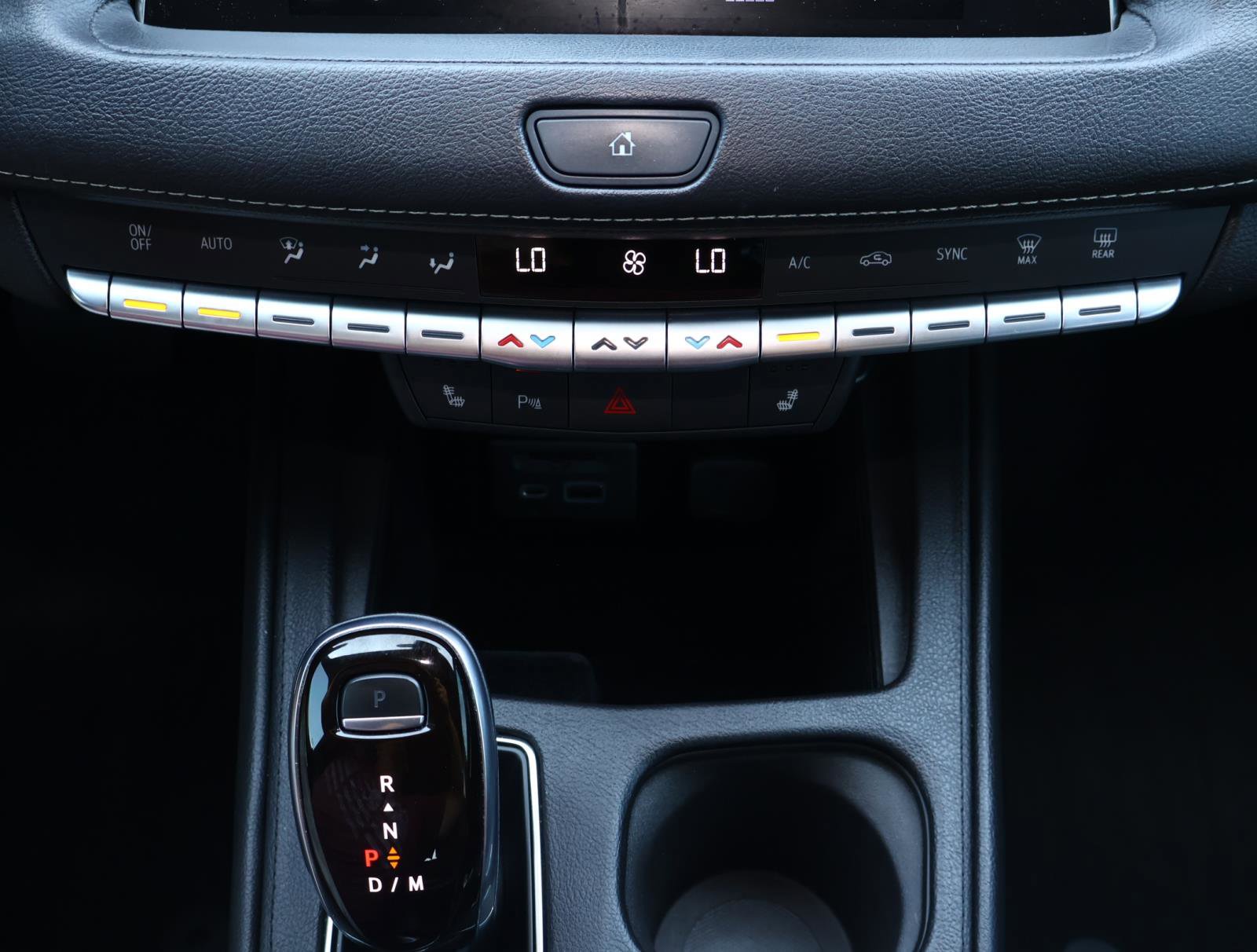 2022 Cadillac XT4 Luxury photo 31