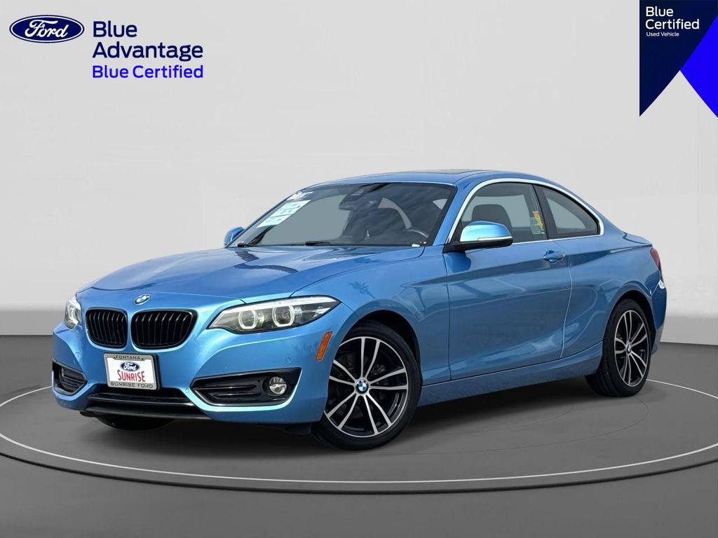 2020 BMW 2 Series 230i's photo