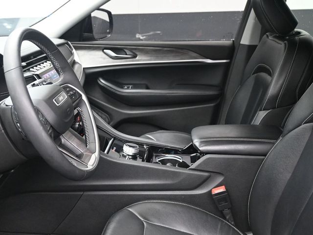 2023 Jeep Grand Cherokee Limited photo 4