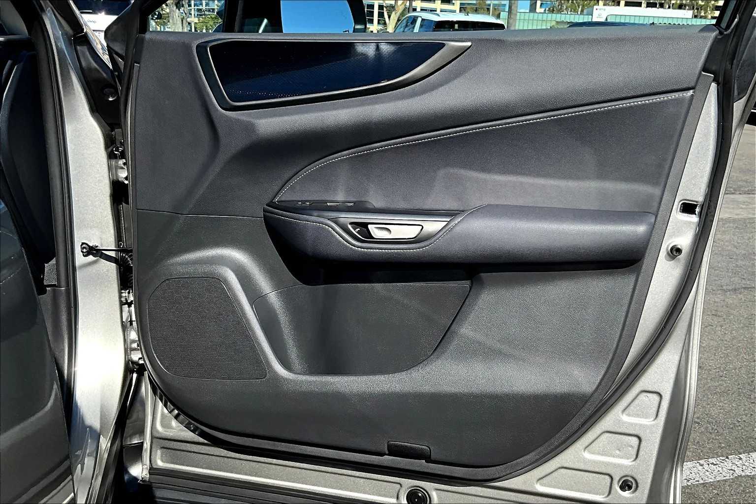 2025 Lexus NX 250 photo 21