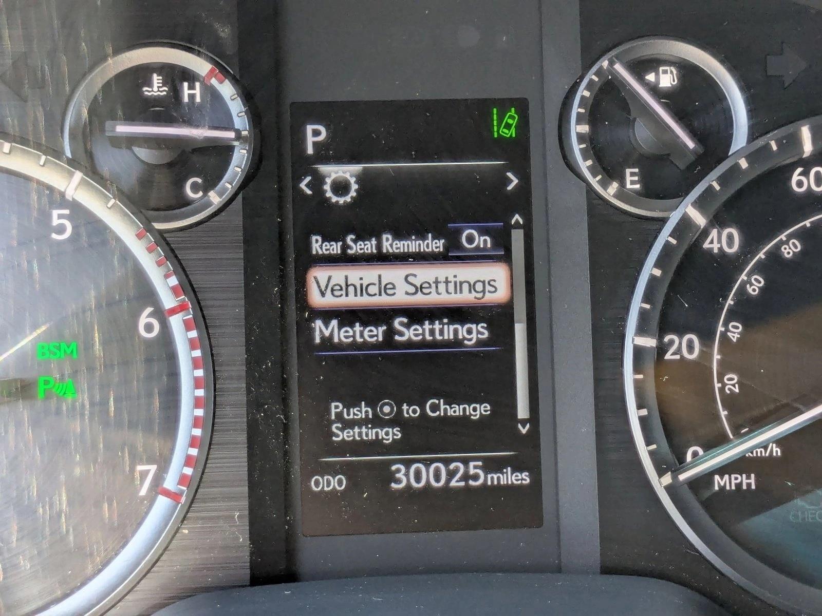 2023 Lexus GX 460 photo 8