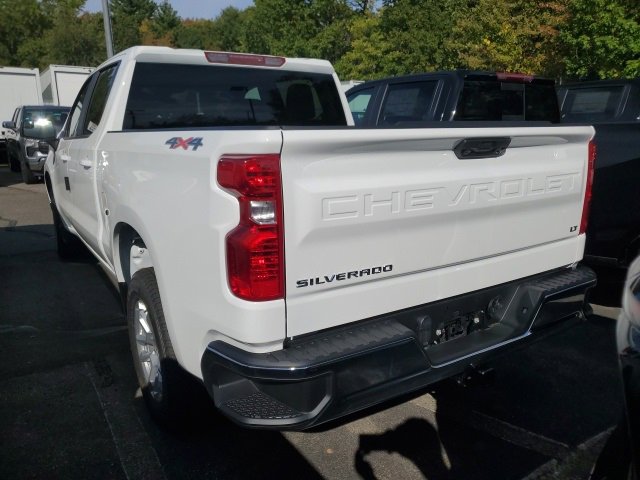 2026 Chevrolet Silverado 1500 LT photo 3