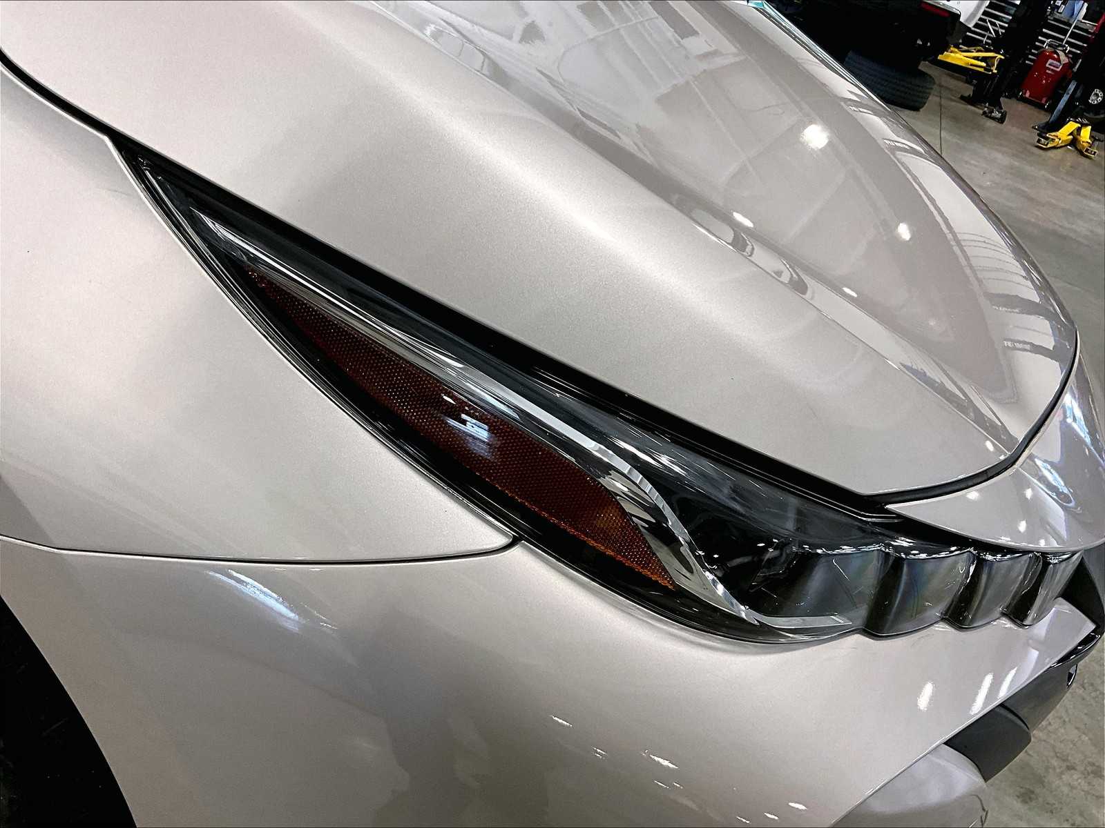 2020 Toyota Prius Prime XLE photo 29
