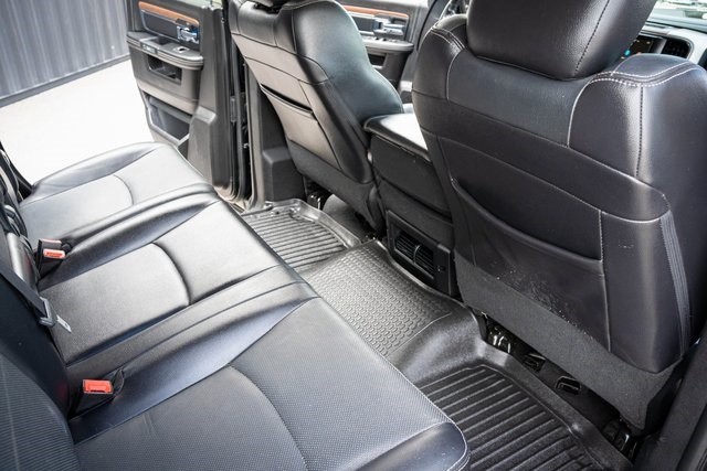 2017 Ram 3500 Laramie photo 29