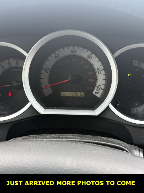 2015 Toyota Tacoma Base photo 3