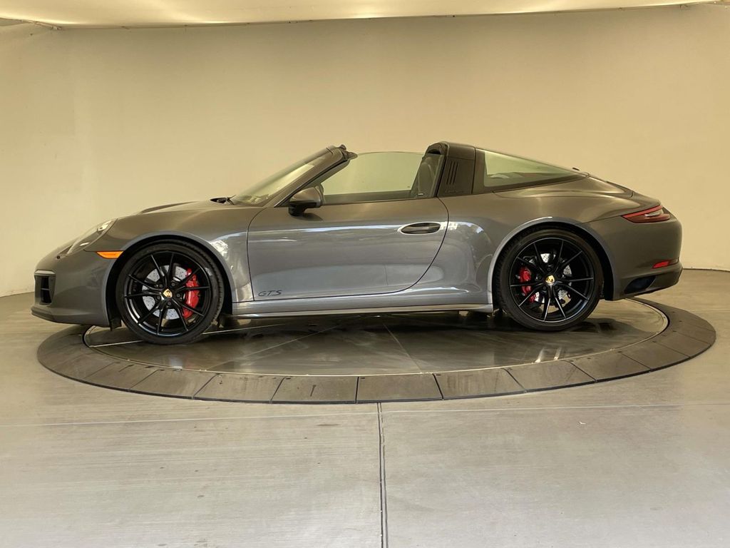 2017 Porsche 911 Targa 4 GTS photo 2