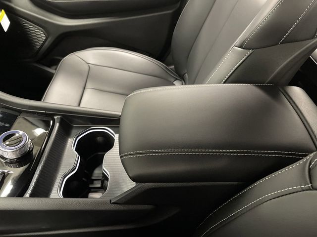 2025 Jeep Grand Cherokee Limited photo 18