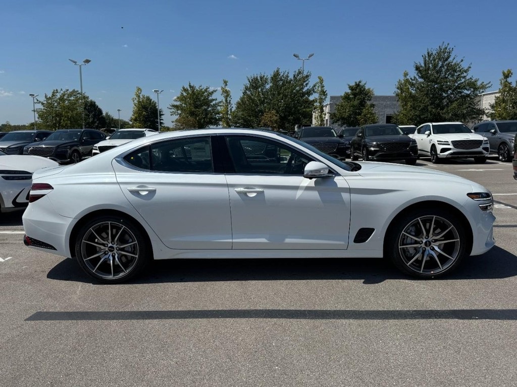 2026 Genesis G70 2.5T Prestige AWD photo 2