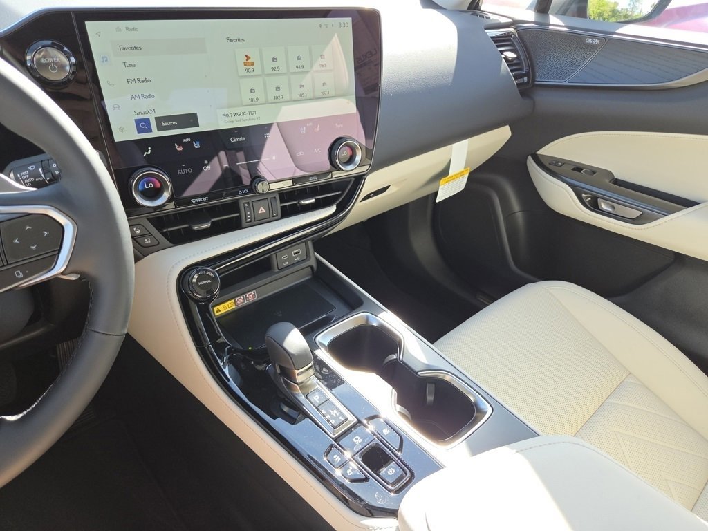 2026 Lexus NX 350h Luxury AWD photo 28