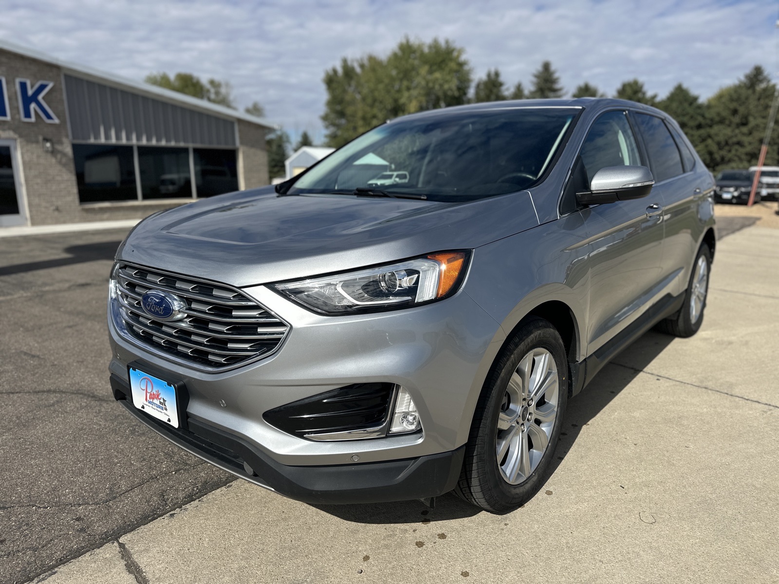Used 2022 Ford Edge Titanium with VIN 2FMPK4K99NBA17053 for sale in Luverne, Minnesota