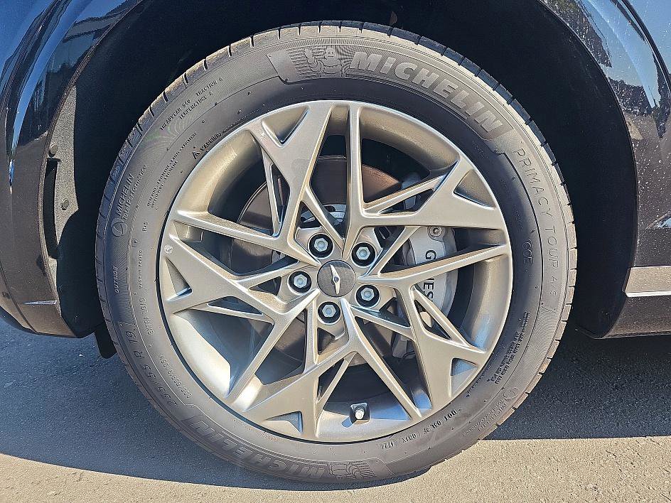 2025 Genesis GV70 2.5T photo 8