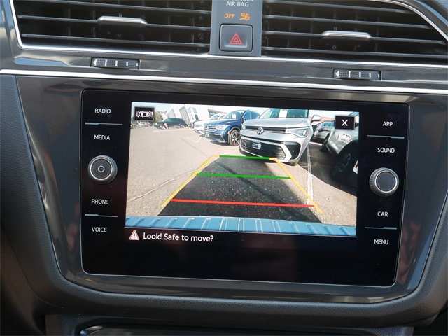 2022 Volkswagen Tiguan SE photo 35