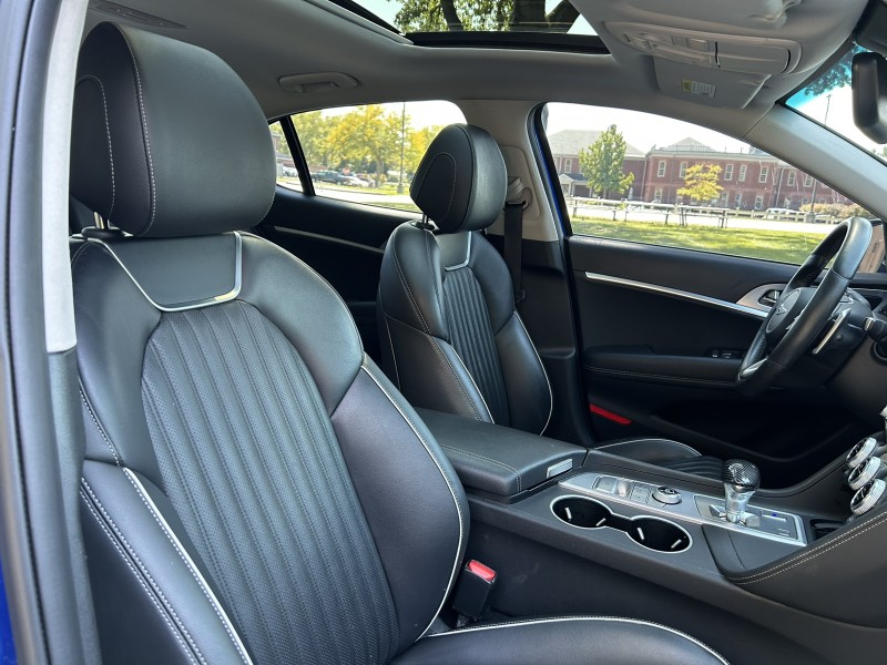 2021 Genesis G70 3.3T photo 29