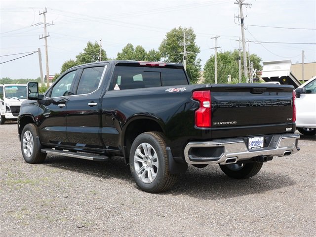 2026 Chevrolet Silverado 1500 LTZ photo 4