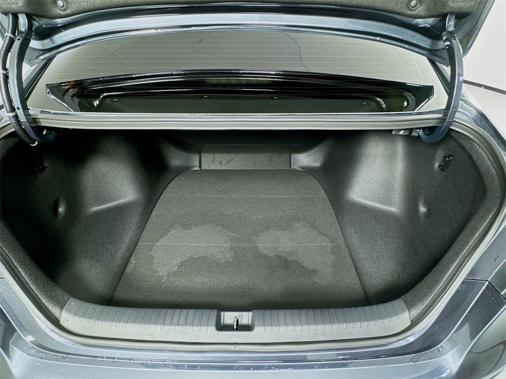 2025 Honda Accord LX photo 9