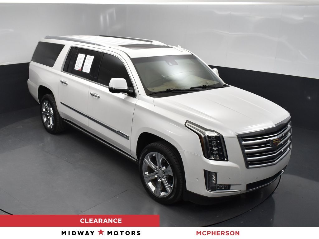 2019 Cadillac Escalade ESV Platinum's photo