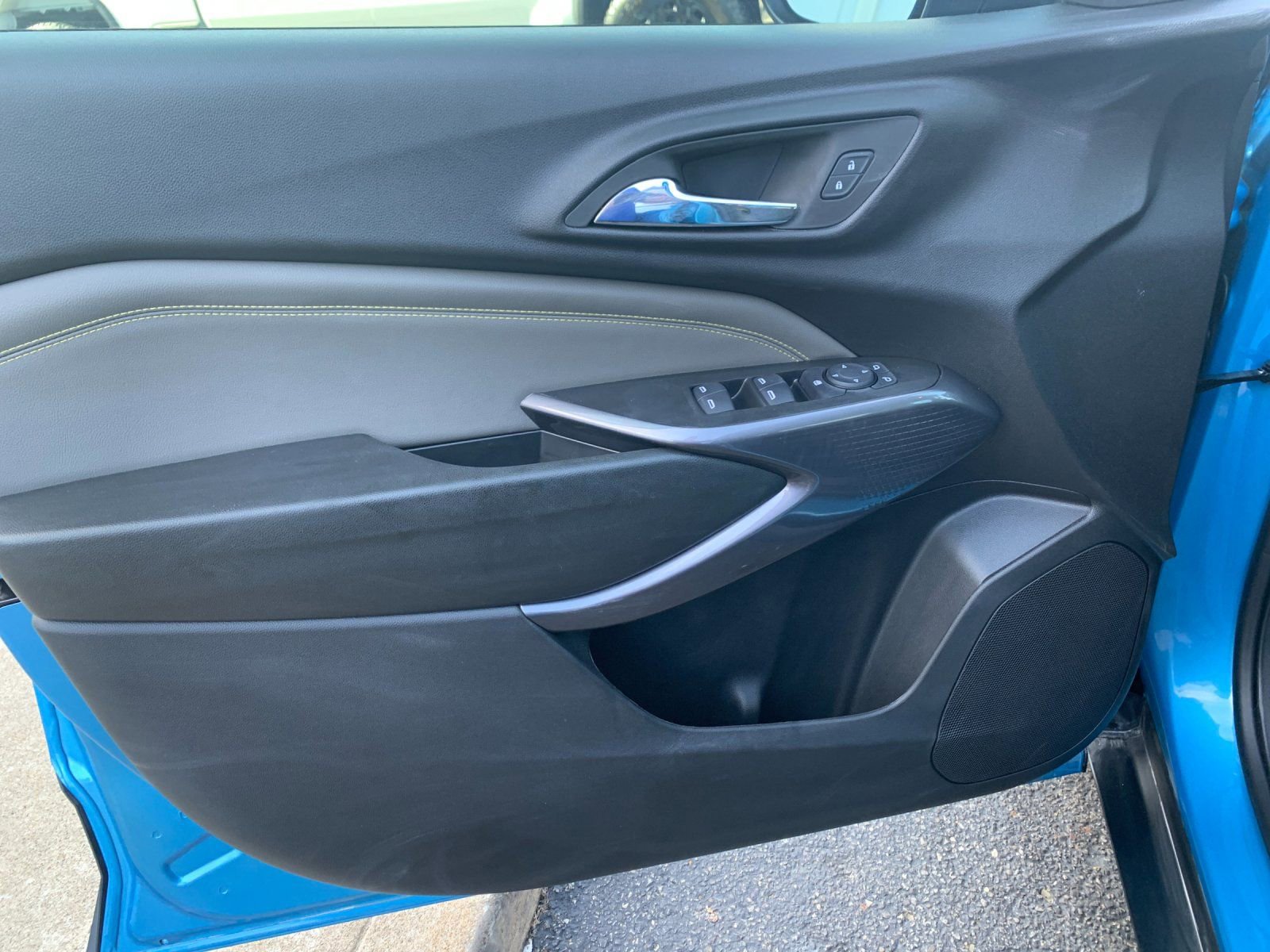 2025 Chevrolet Trax ACTIV photo 11