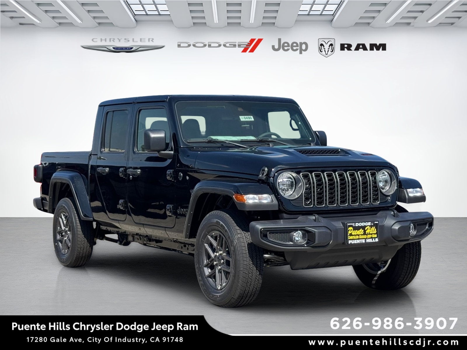 2025 Jeep Gladiator Sport S's photo