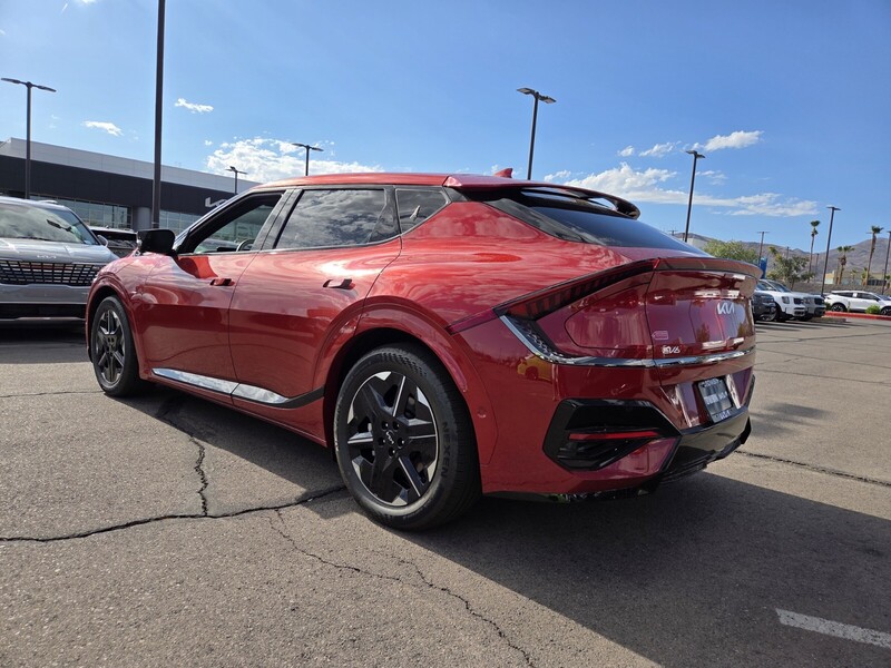 2025 Kia EV6 GT-Line photo 4