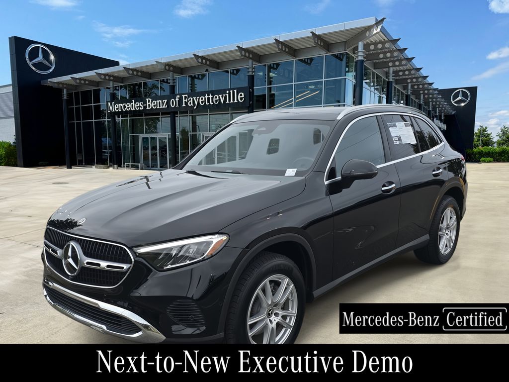 2025 Mercedes-Benz GLC