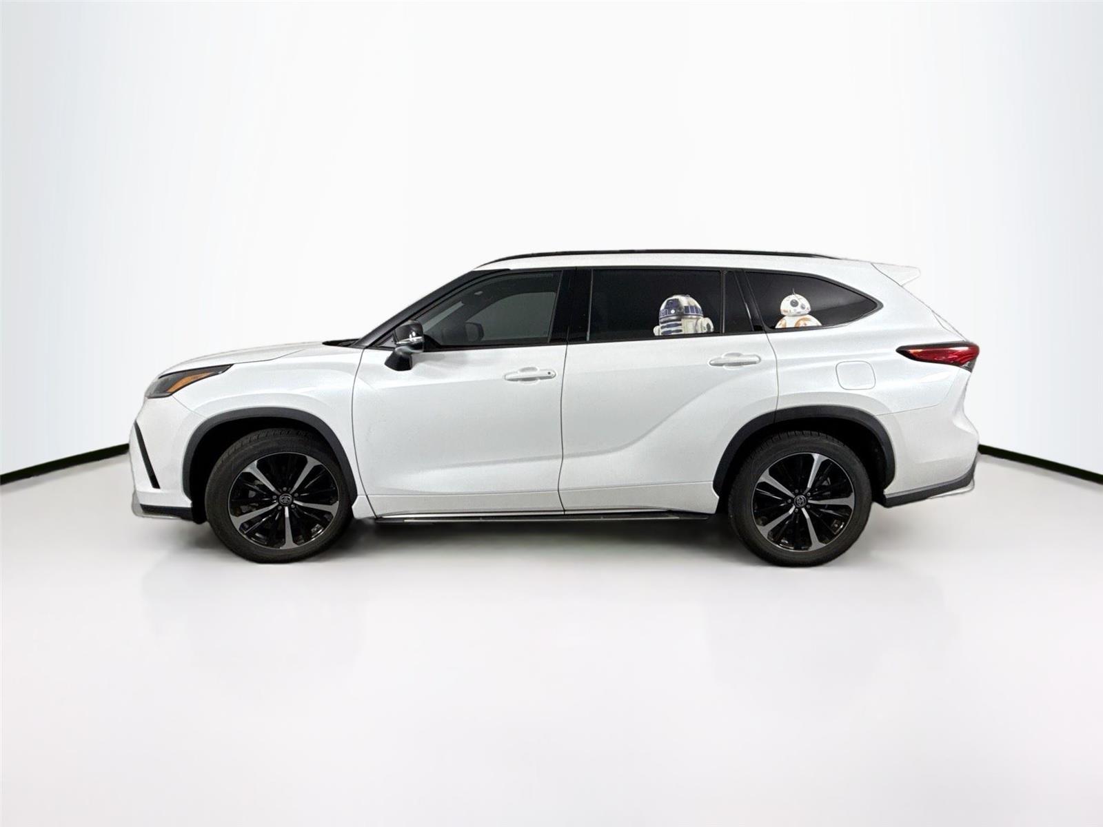 2022 Toyota Highlander XSE photo 9