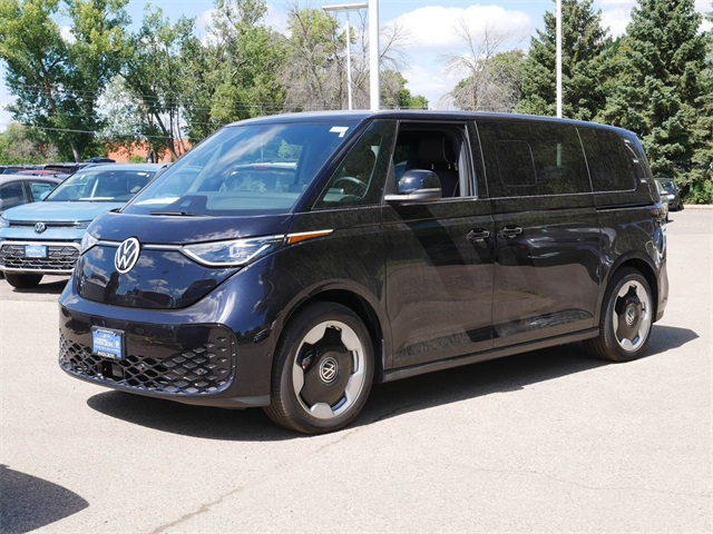 2025 Volkswagen ID. Buzz Pro S photo 3