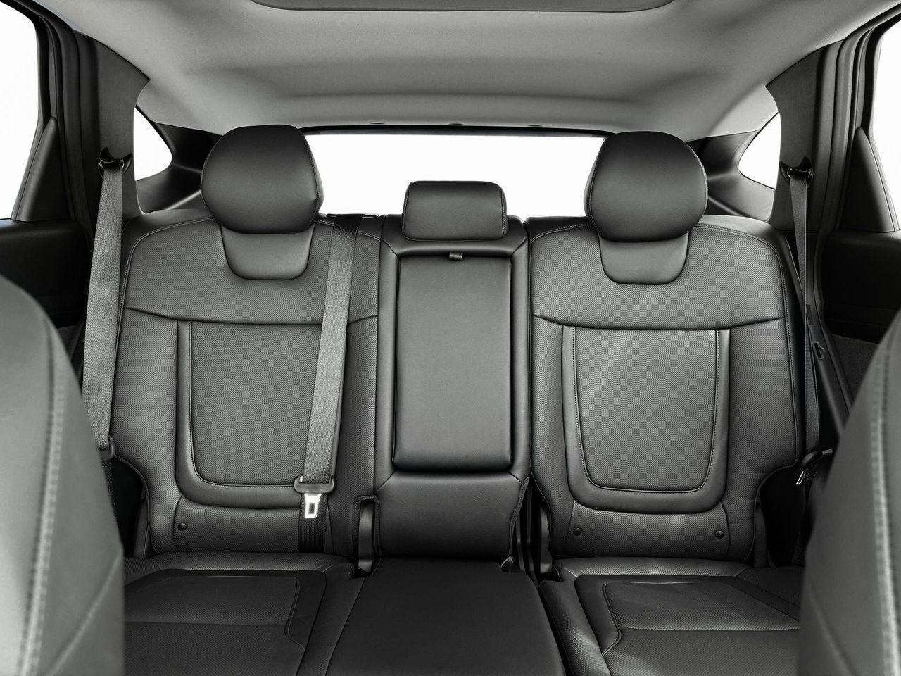 2025 Hyundai Tucson Limited photo 16