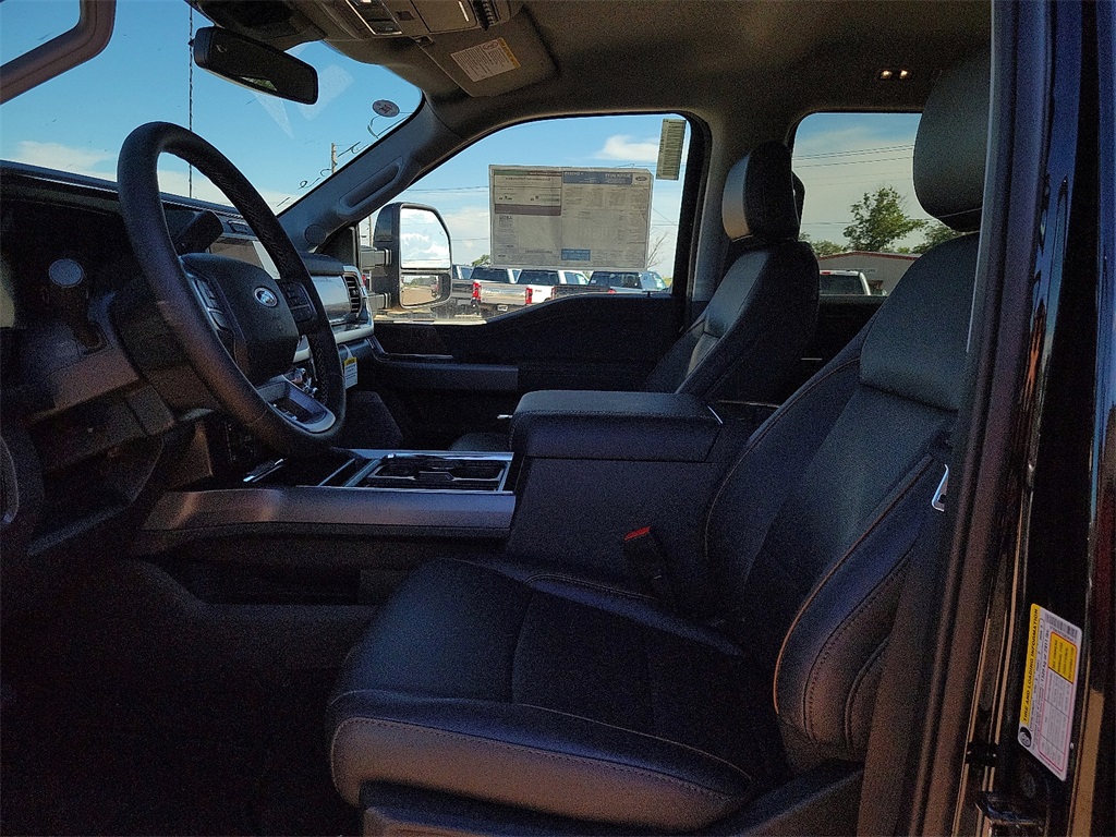 2025 Ford F-250 photo 18