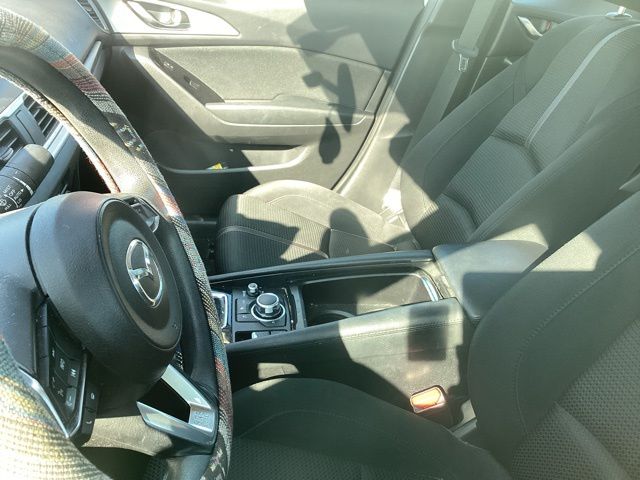 2017 Mazda Mazda3 Sport photo 14