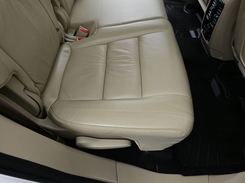 2015 Jeep Grand Cherokee Limited photo 27