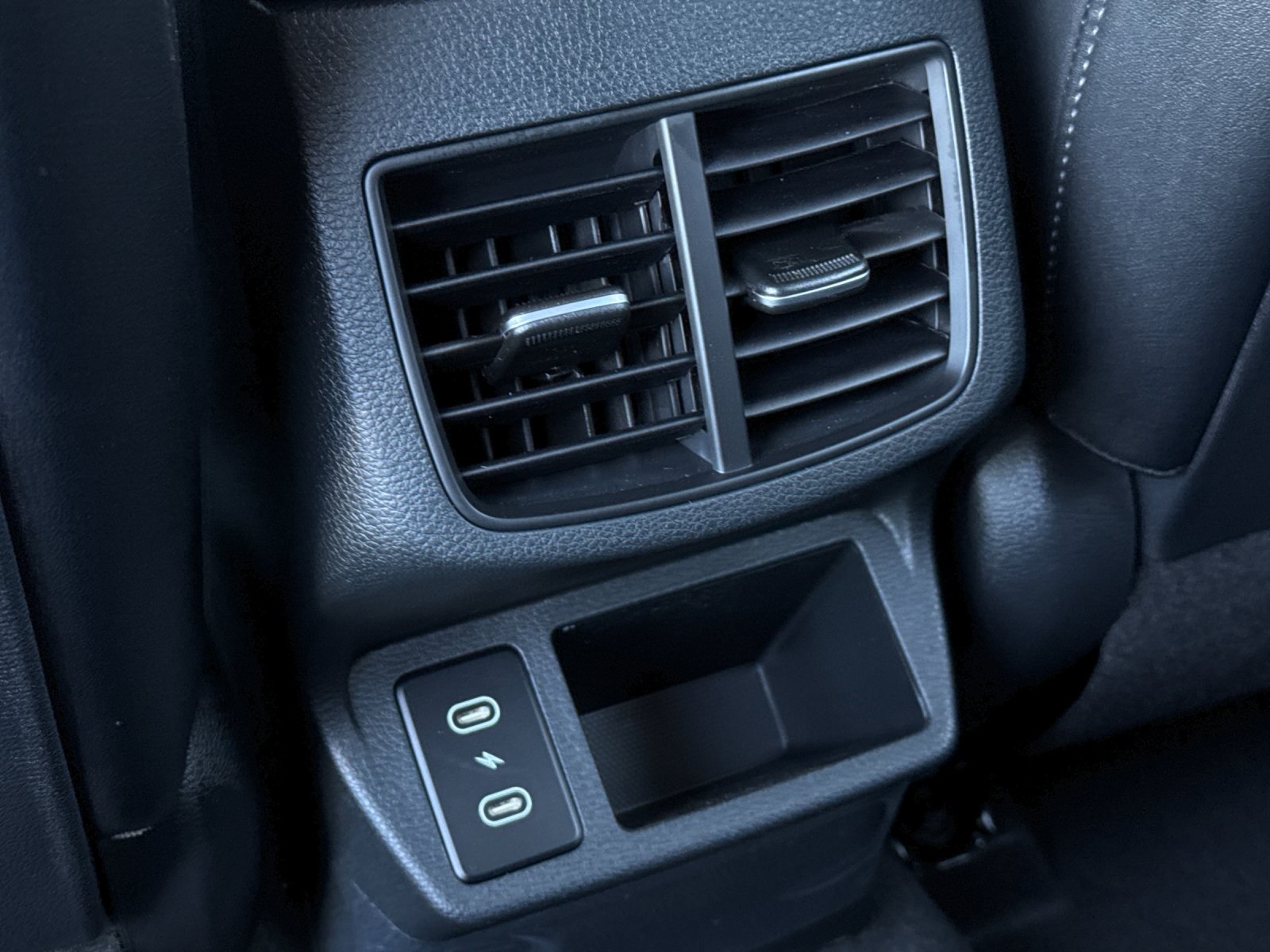 2025 Kia Seltos EX photo 8
