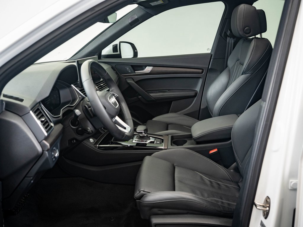 2023 Audi Q5 45 S line Premium photo 19