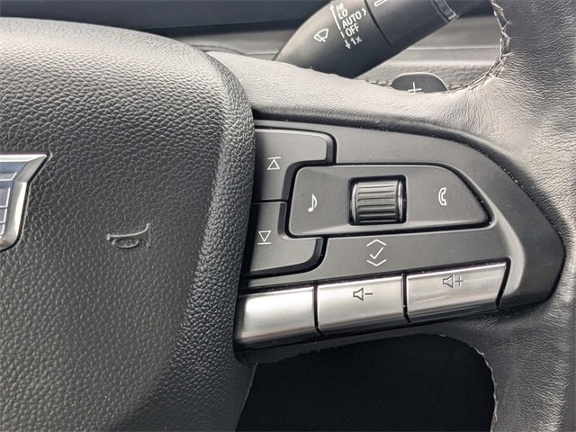 2024 Cadillac XT4 Premium Luxury photo 25