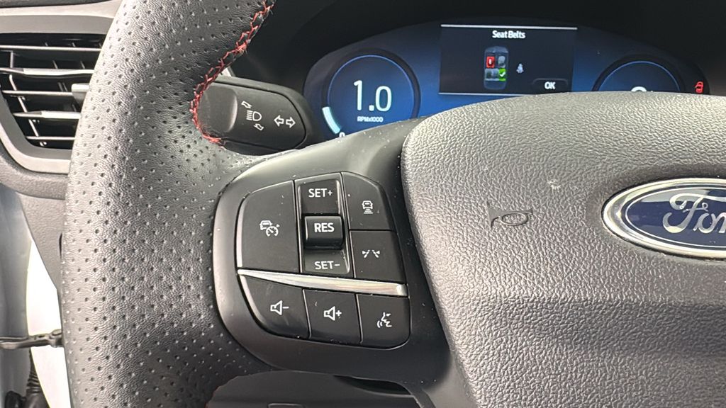 2024 Ford Escape ST-Line Select photo 23