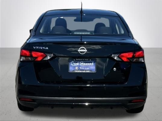 2025 Nissan Versa 1.6 S photo 8