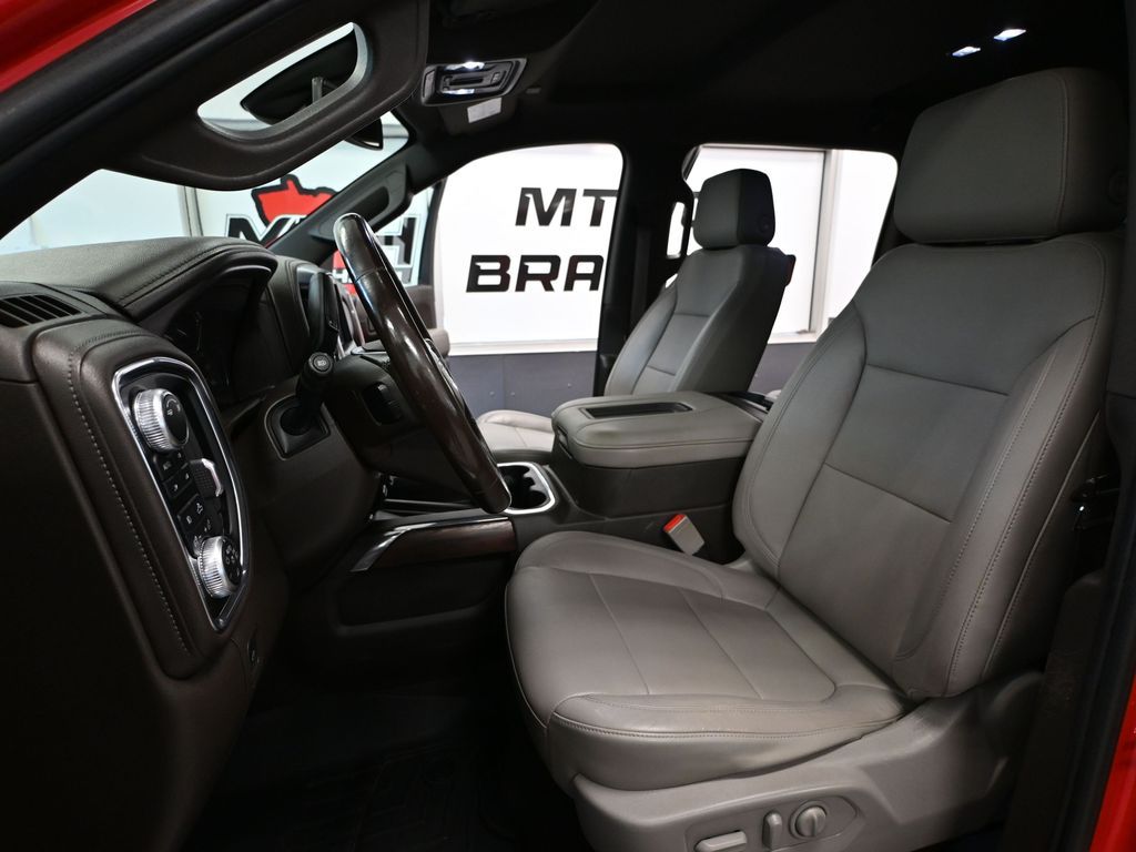 2019 Gmc Sierra 1500 SLT photo 18