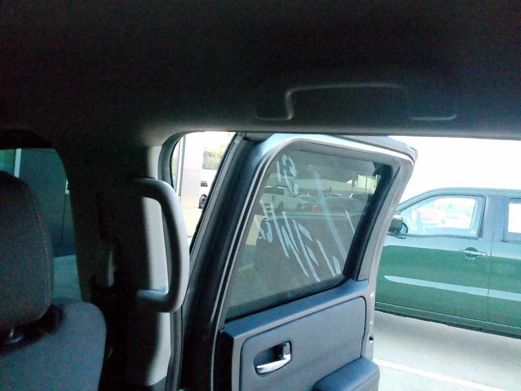 2024 Nissan Frontier SV photo 22