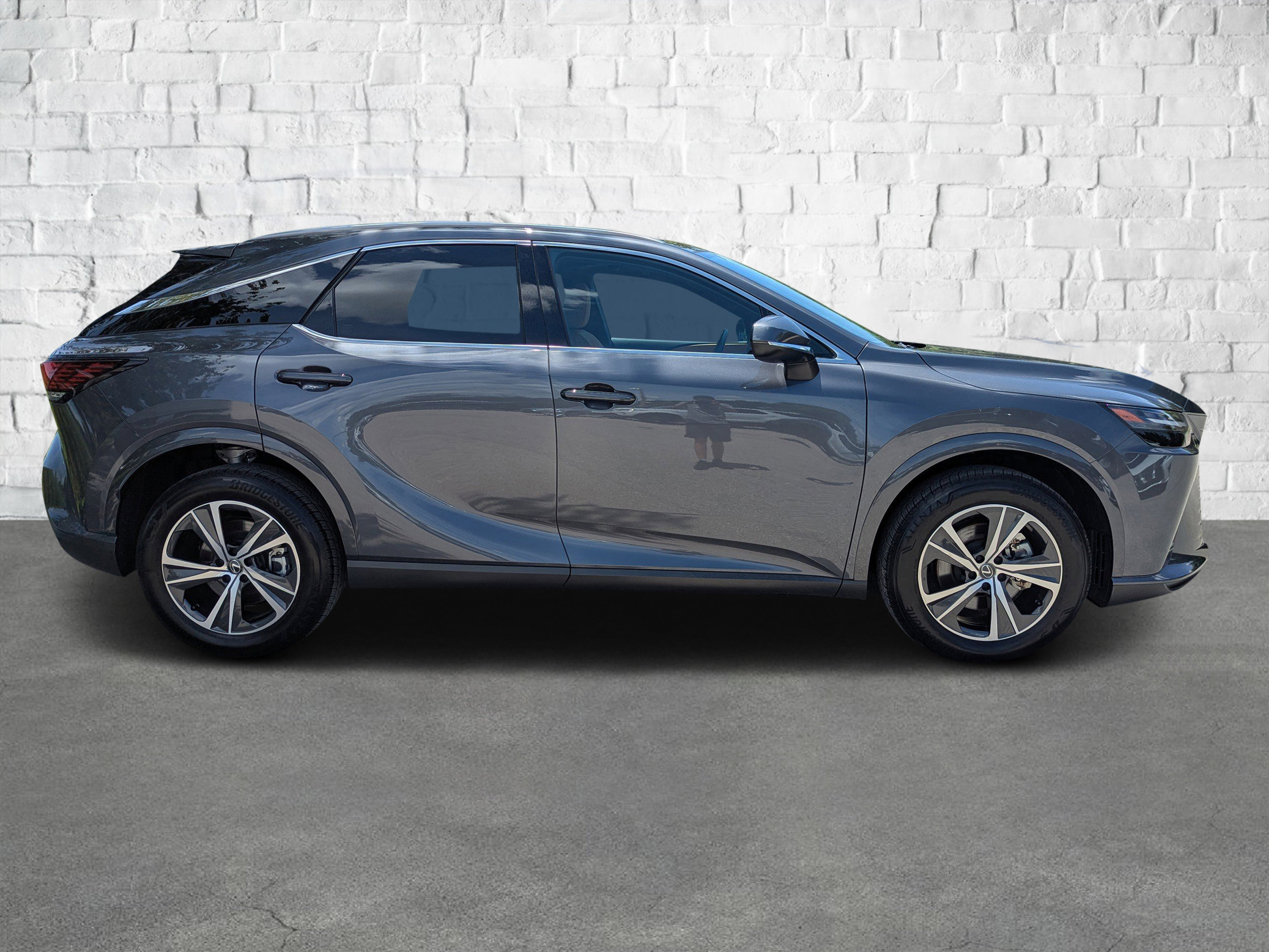 2025 Lexus RX 350 photo 3