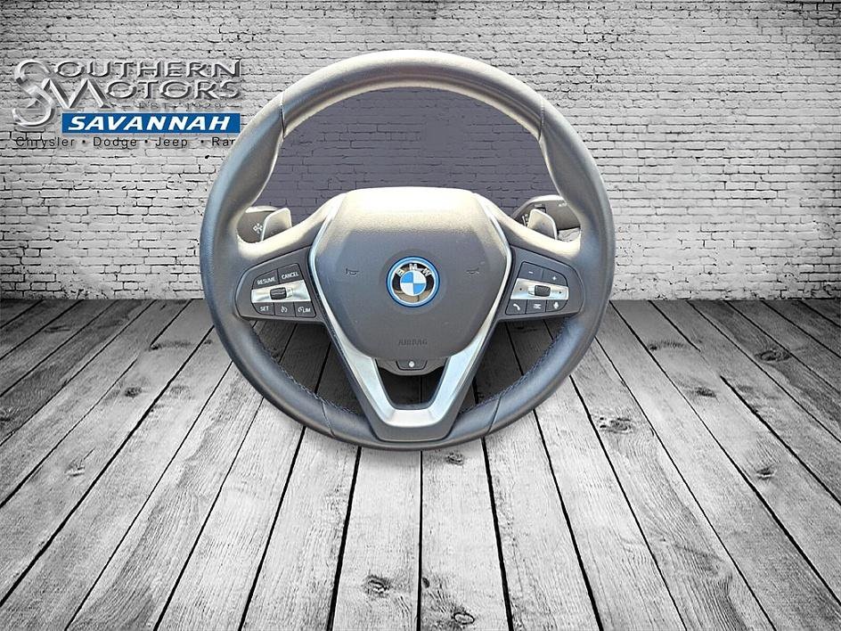 2024 Bmw 330e photo 5