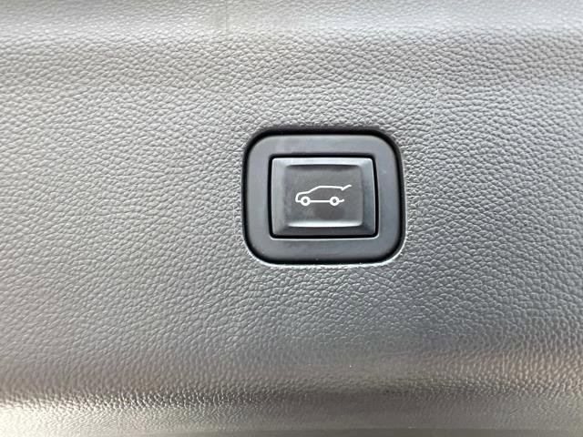 2022 Buick Enclave Essence photo 17