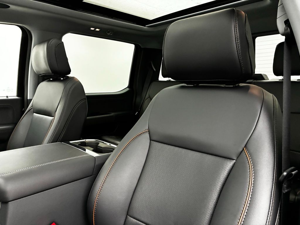 2026 Ford F-250 Lariat photo 23