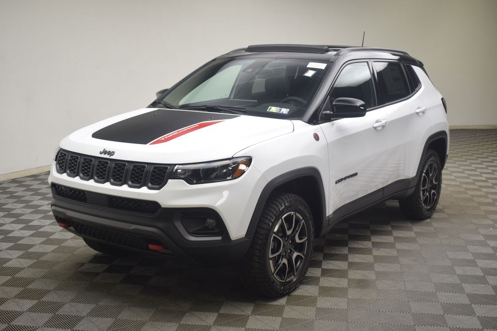2025 Jeep Compass Trailhawk photo 11